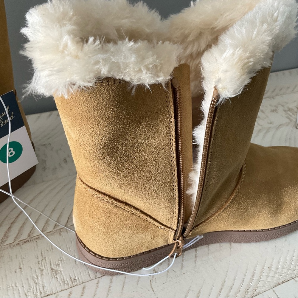 Universal Threads - Cat Boots - Genuine Leather - Size 8 - Picture 9 of 9